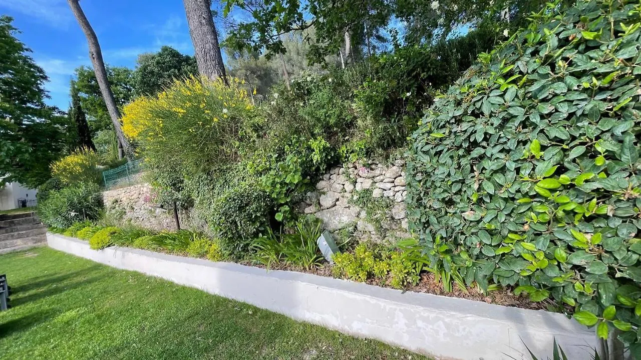 Appart13 Piscine Chauffee De Luxe Belvoir13 A 10 Min D Aix Aix-en-Provence 0*,